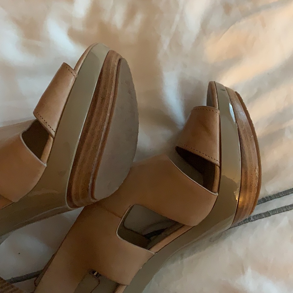 Michael Kors platforms - Picture 2 of 7